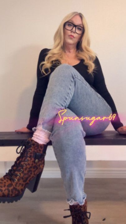 Boot Unboxing Try On