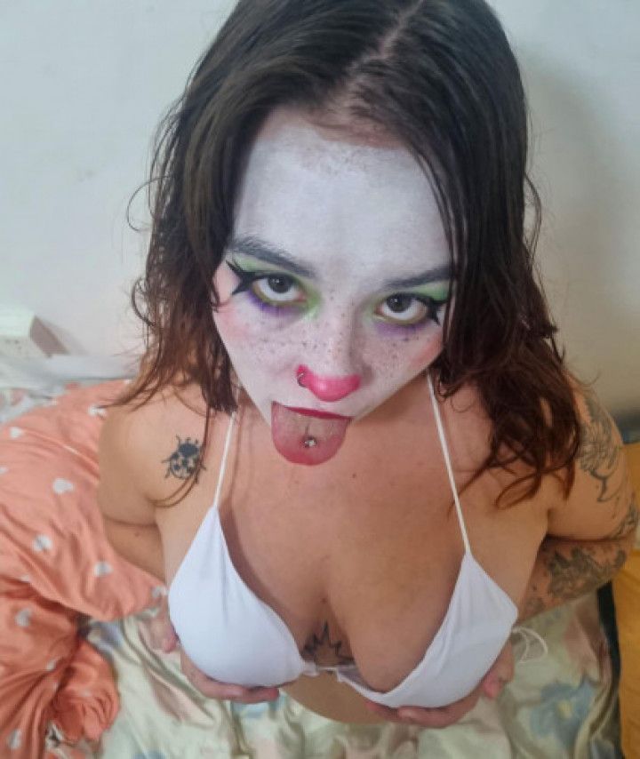 Clowngirl Sucks Cock Like A Good Girl