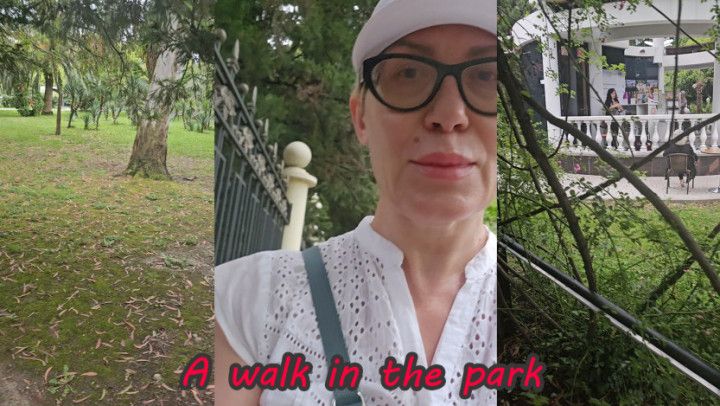Mommy's walk in the park on vacation