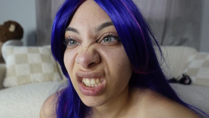 I make silly and funny and sad and ahegao faces in cosplay