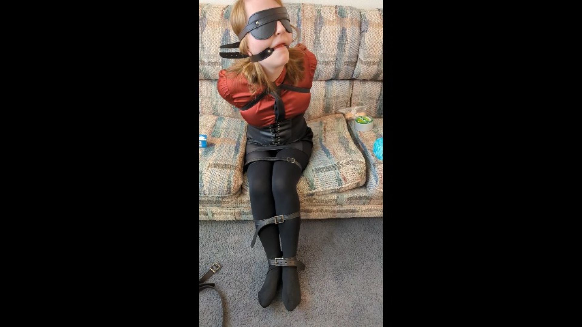 Faye Cosplay in an Armbinder