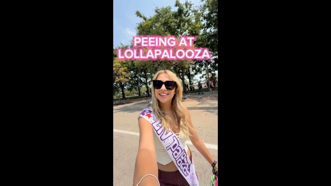 Peeing at Lollapalooza Chicago