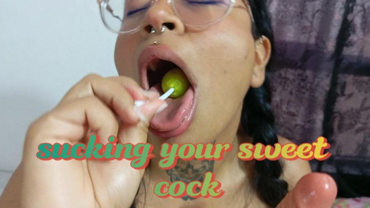dildo+lollipop= deep blowjob