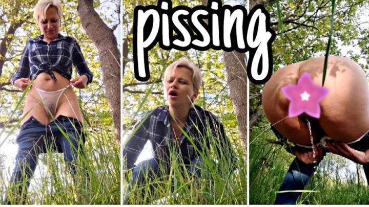 I Peed in the Forest. Pee collection 4