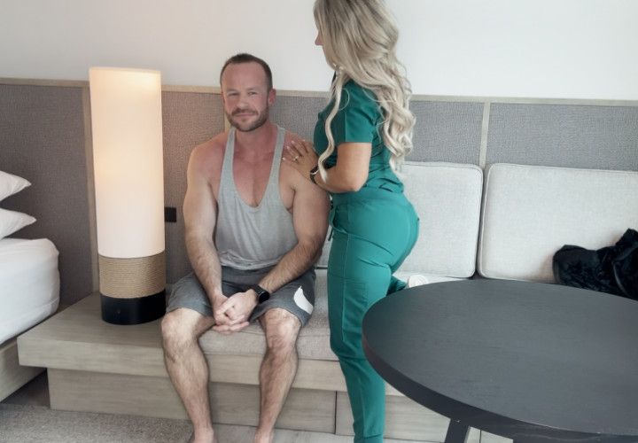 Nurse Jess leaves exam with a creampie