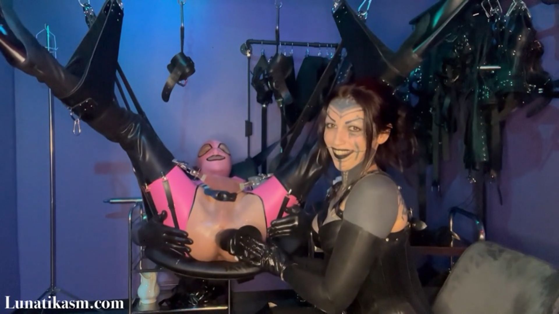 Destroying Dolly's ass