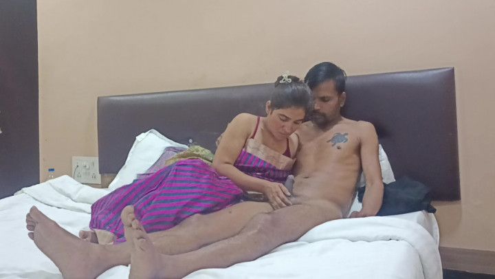 Indian Pussy Fucking Rough Sex With Cum Inside