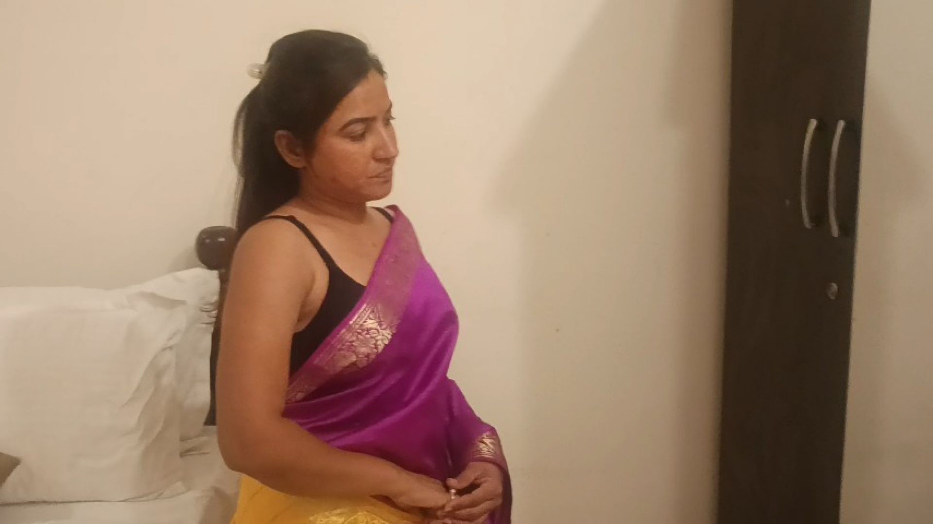 Beautiful Indian Housewife Striptease