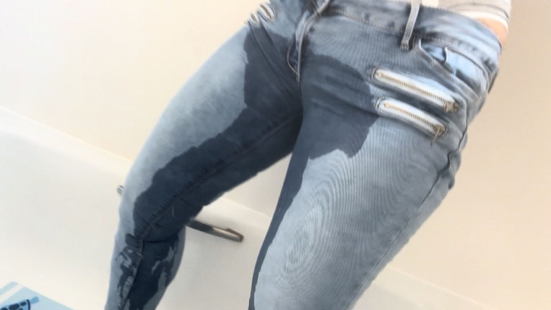 Wetting my new low rise jeans