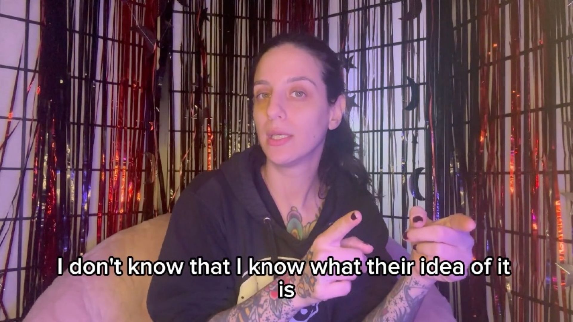 Elli X Teaches Safety in Dynamics