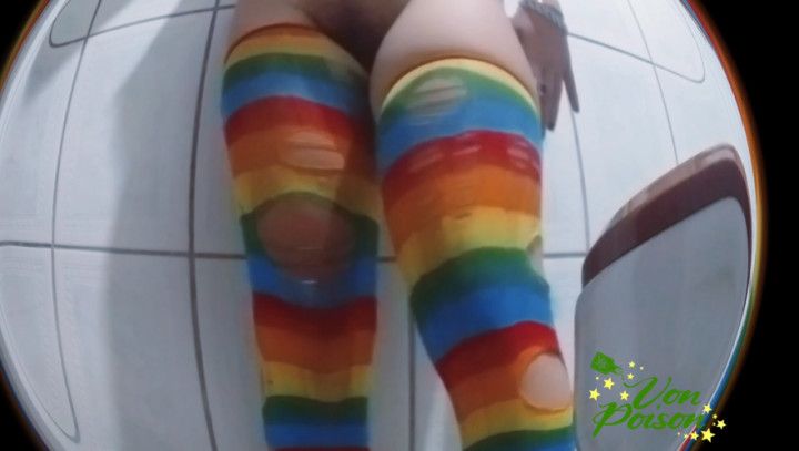 She masturbates while listening to Jazz and taking a shower