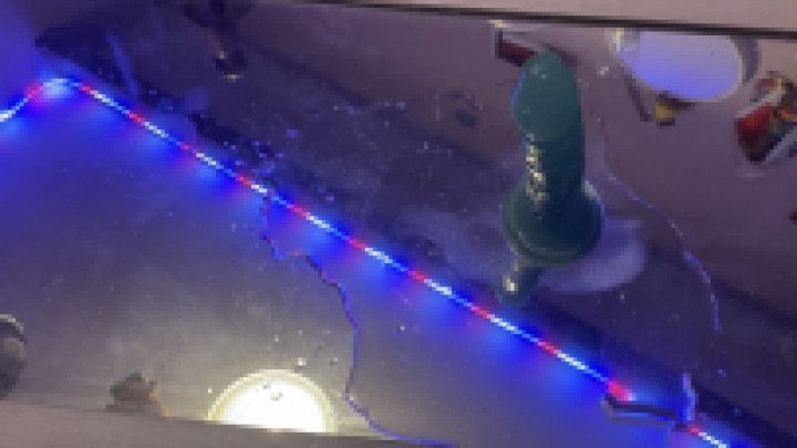 RIDING DILDO &amp; SQUIRTING