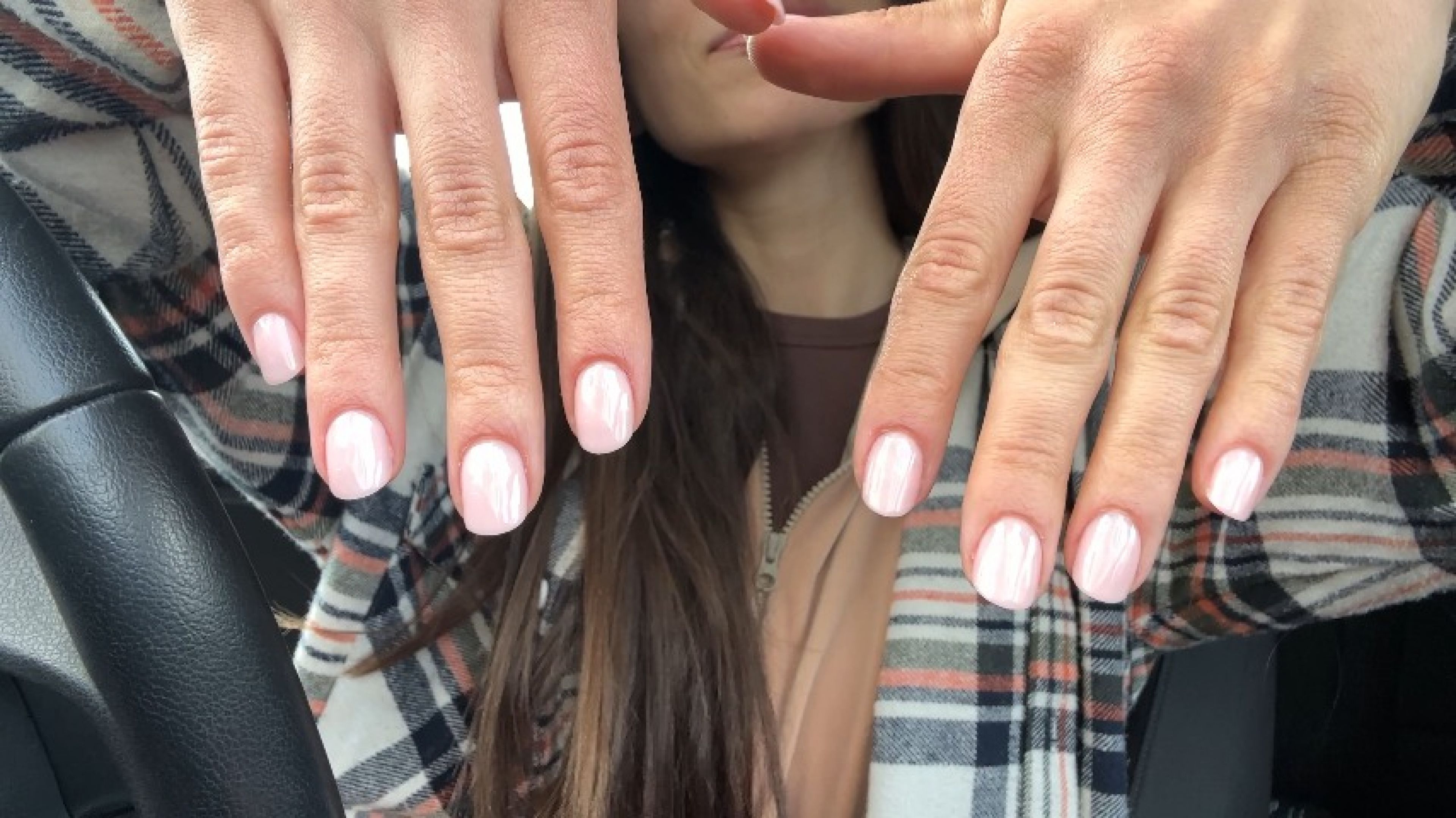 Any nails lovers