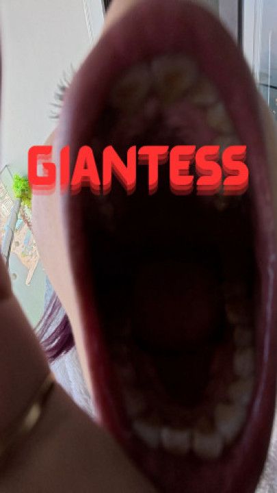 Giantess crushed police and swallowed camera man