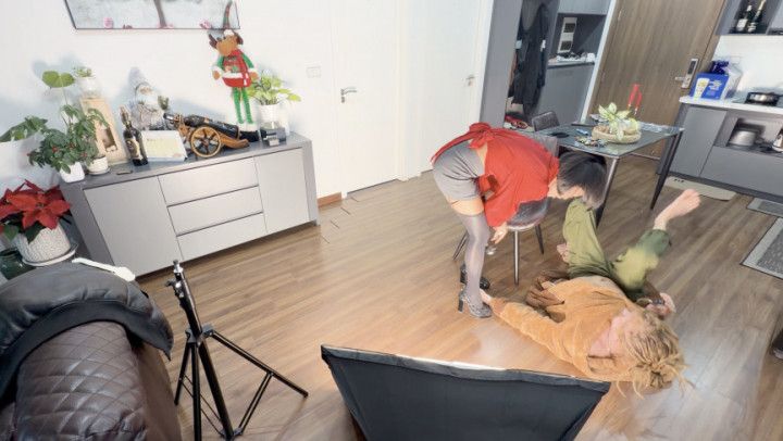 Giantess shrunk and lost the man. Special effects BTS