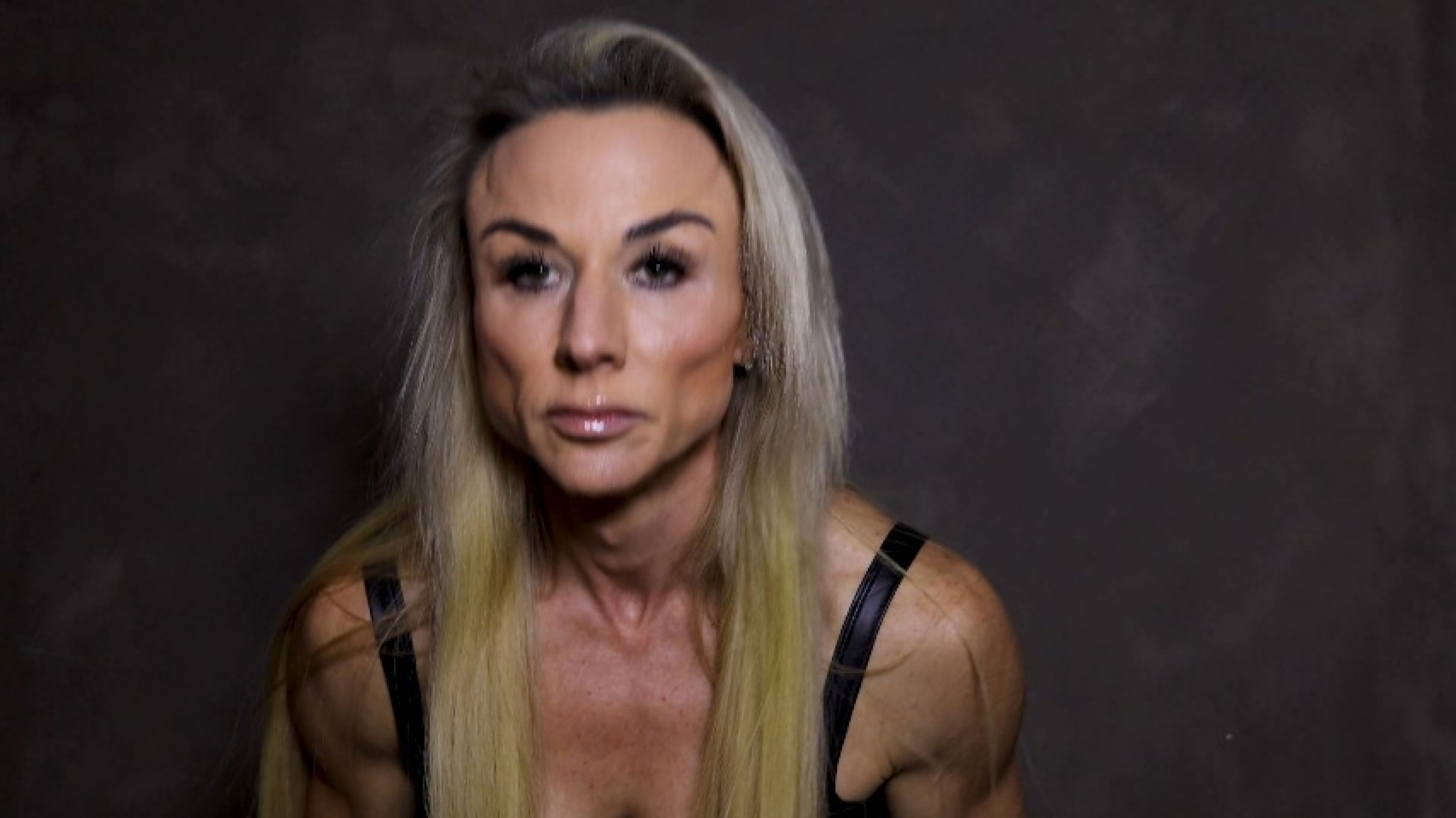 Muslce Giantess Gianna