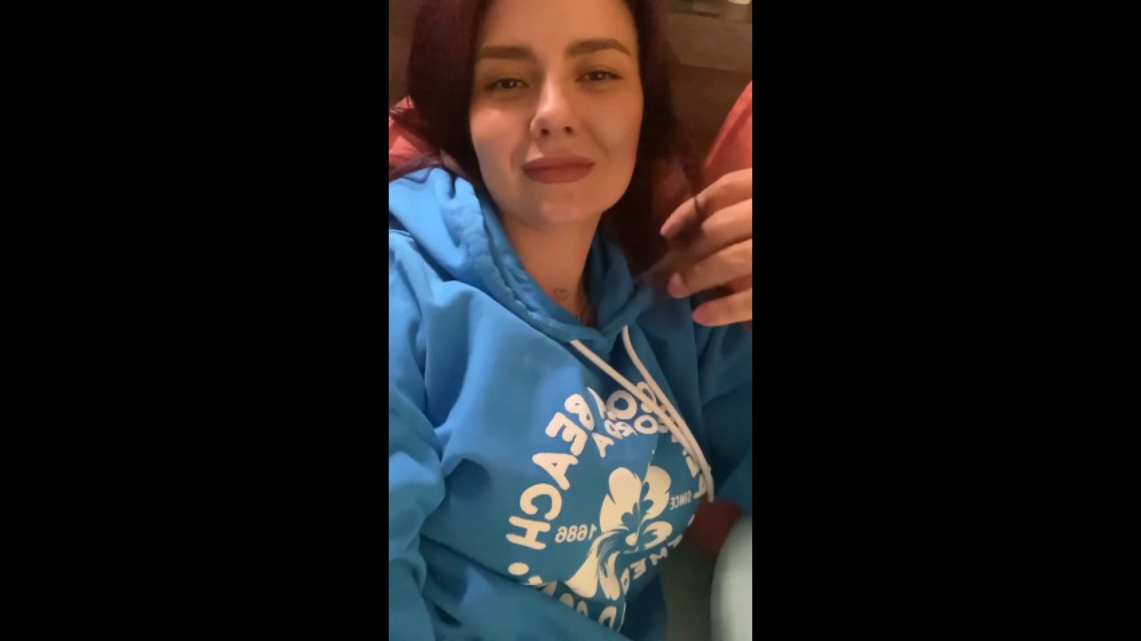 Facetime with Girlfriend: Masturbating in Bed Just for You