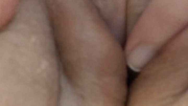Giantess Masturbates Just For You [Full Face Video