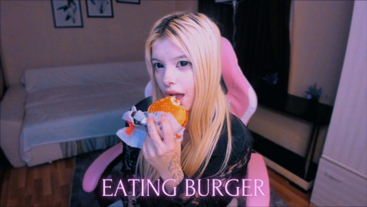 POV: you bring Goth baddie to burger place on first date