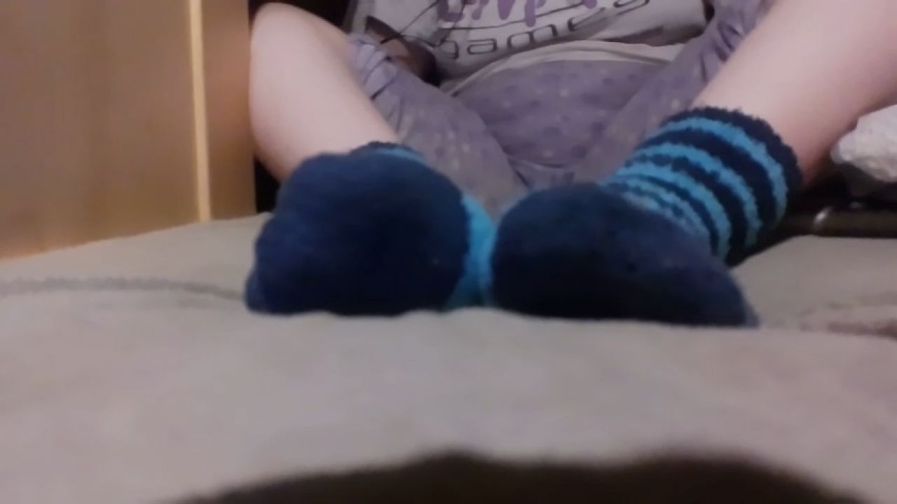 12-15-25 fuzzy socks moving