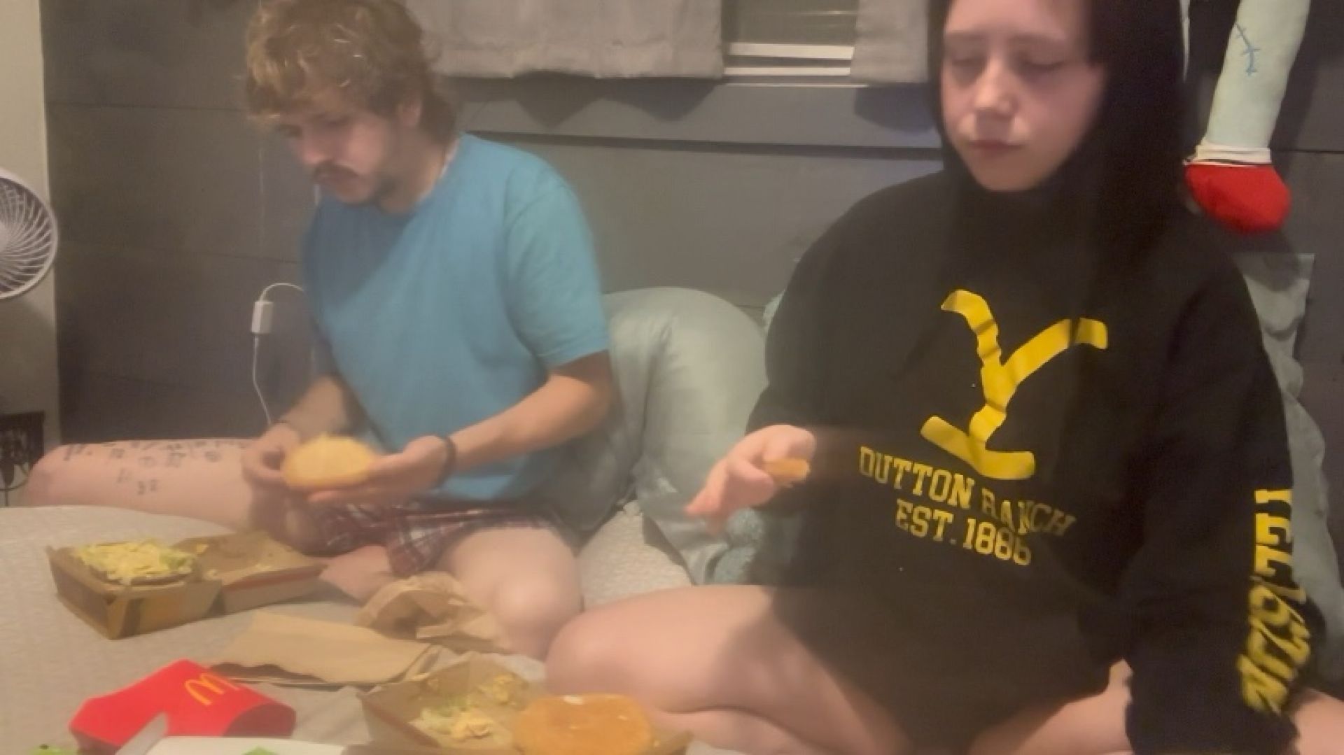 Dinner time mukbang
