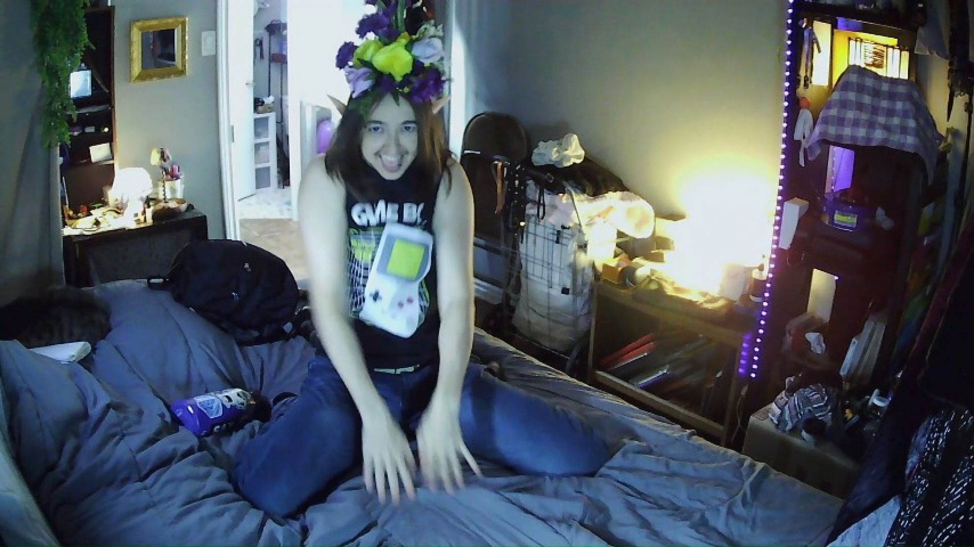 FTM Elf Boi Vexi Dances For You