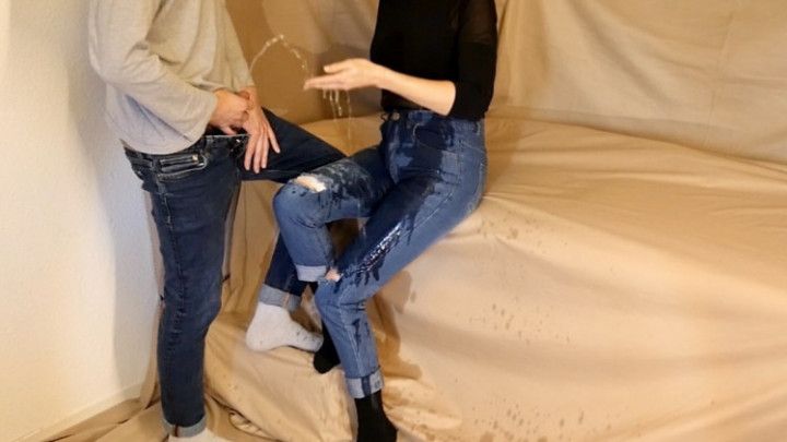 He makes me wet and horny in my tight blue jeans