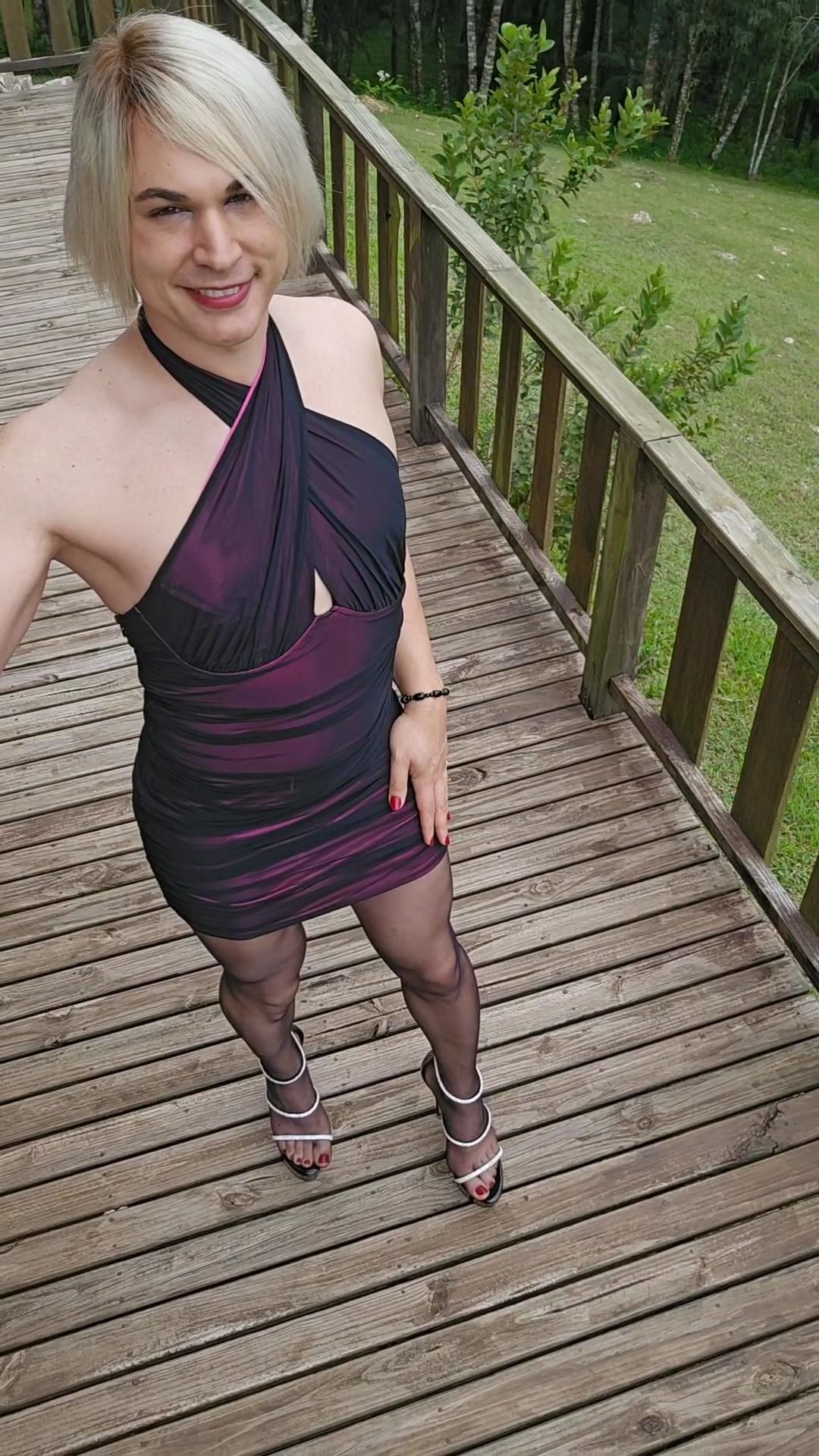2504 Minidress &amp; Nylon