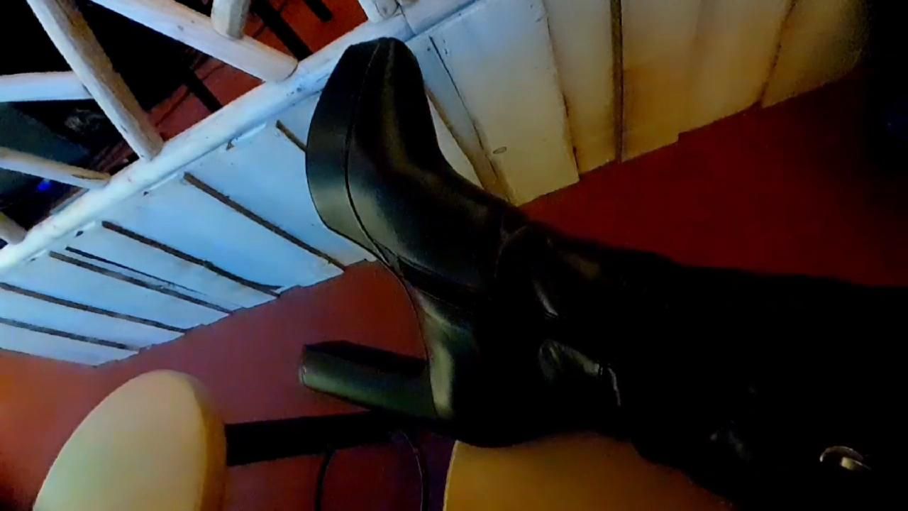 Saturday night fun, wearing my favourite leather boots
