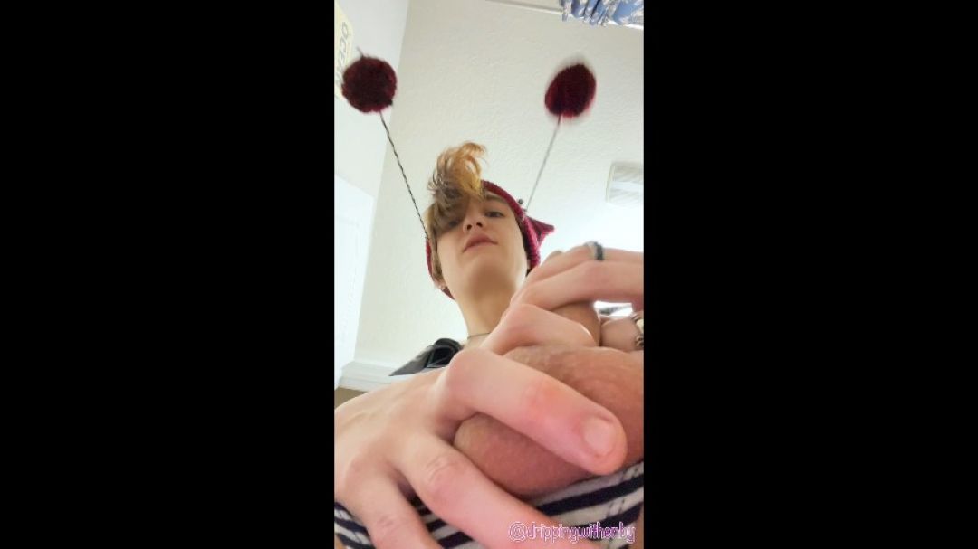 Watch From Close-Up As I Touch My Slutty Enby Body