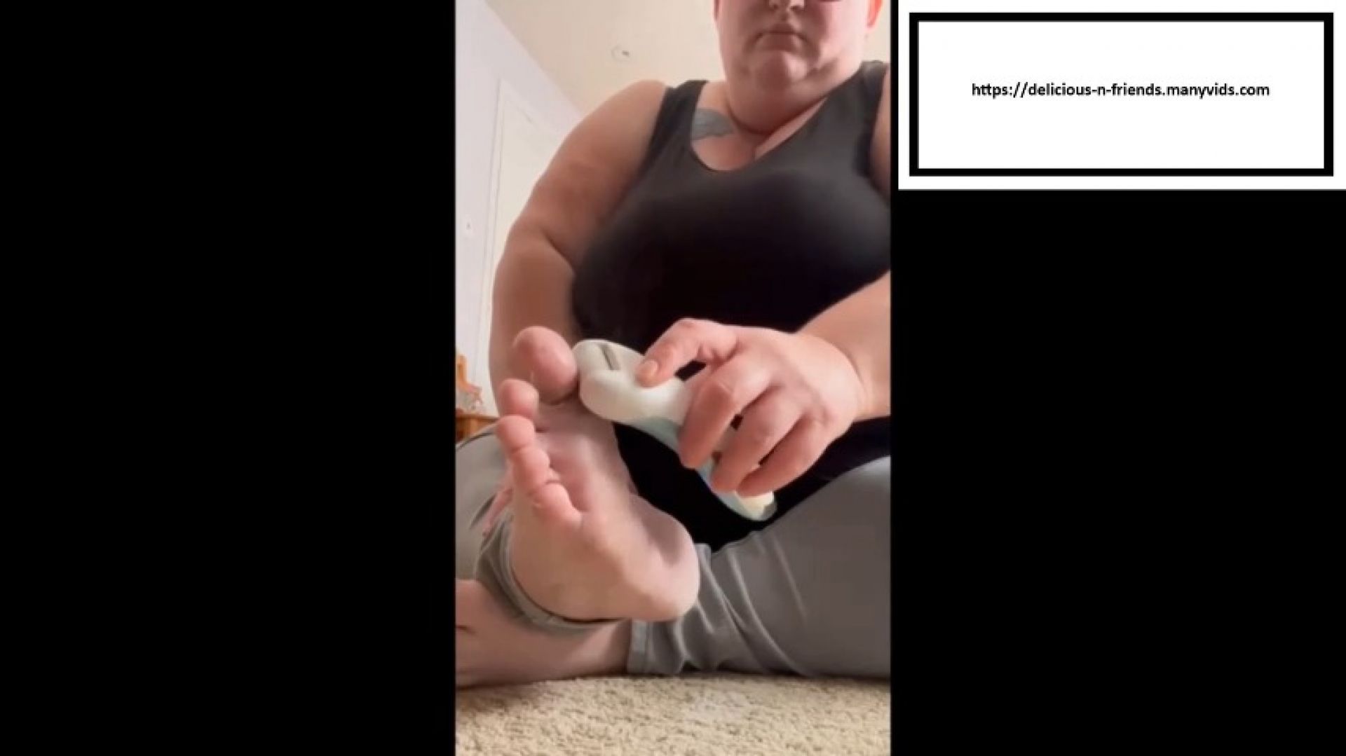 Goddess 2444 pedicures and files those dry crusty feet