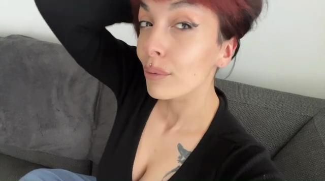 Happy Sunday- Feet teaser