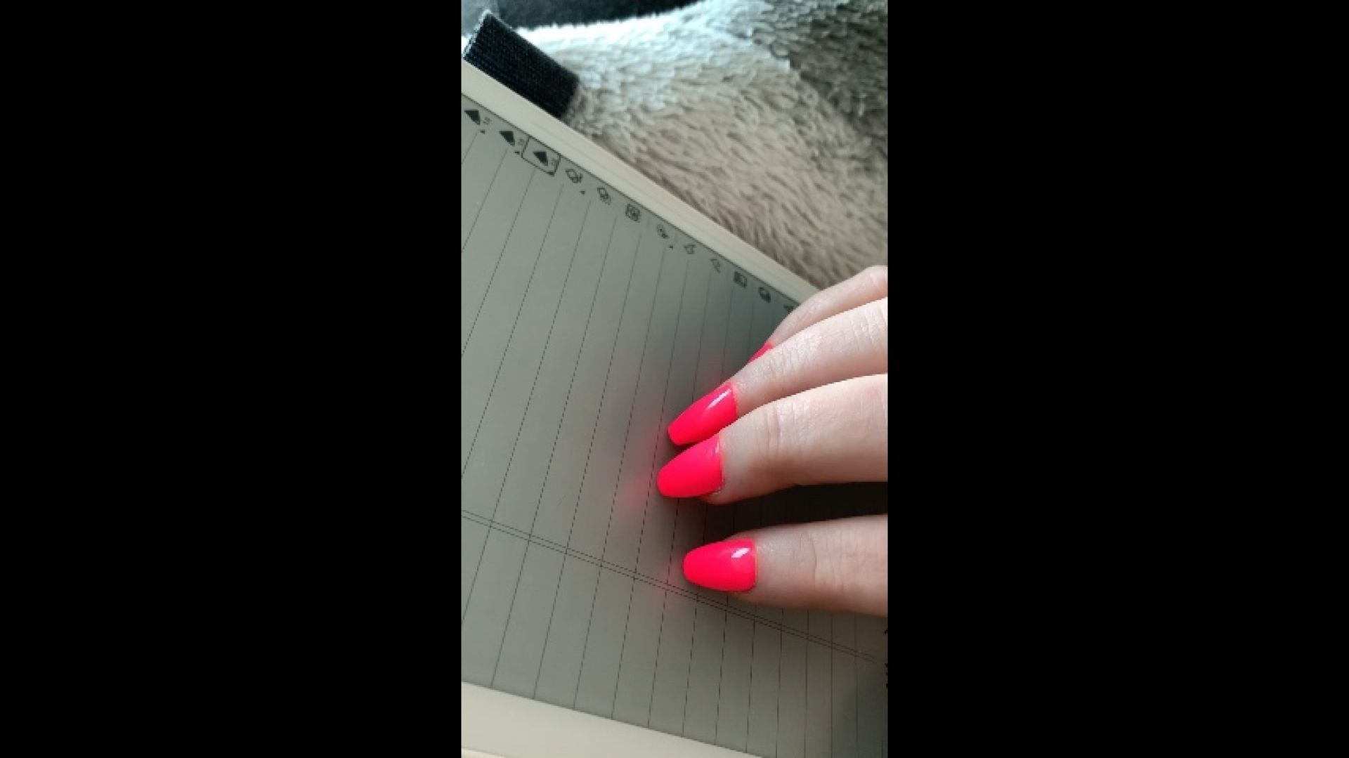 Silent JOI: Hot Pink Nails Tapping Your Supernote