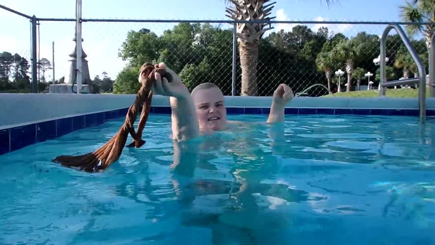 Spring Break Seductive Pantyhose Removal