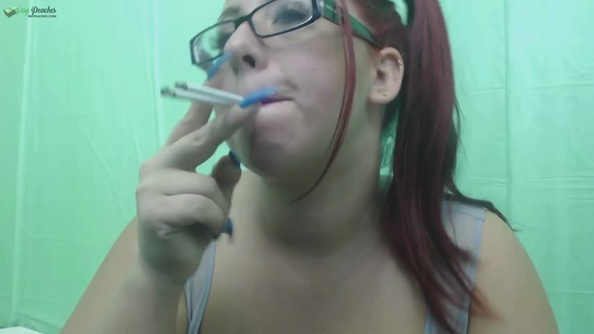 Double Smoking Virgina Slims