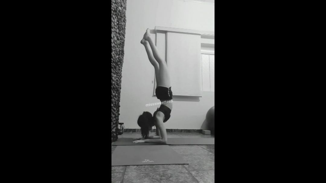 Warm-up and Flexibility Essential Movements