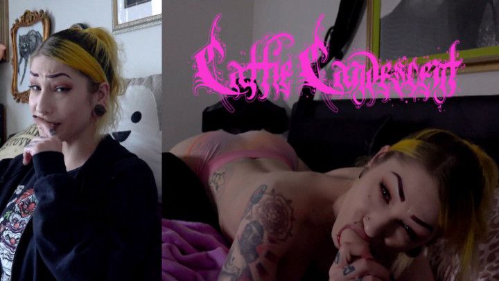 SUCKubus Addicted to Sucking You Off