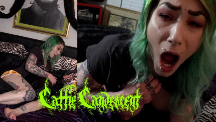 Babysitter Grinds Pillow N YOU