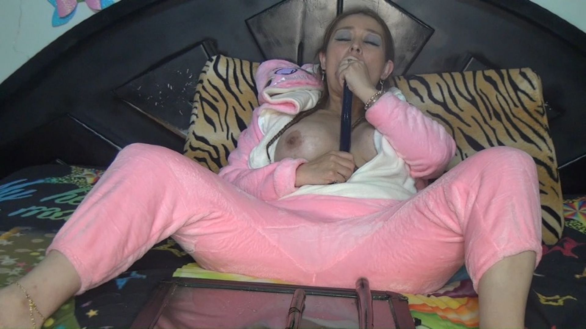 AMAZING!! I swallowed 3 dildos, 69 inches inside of me