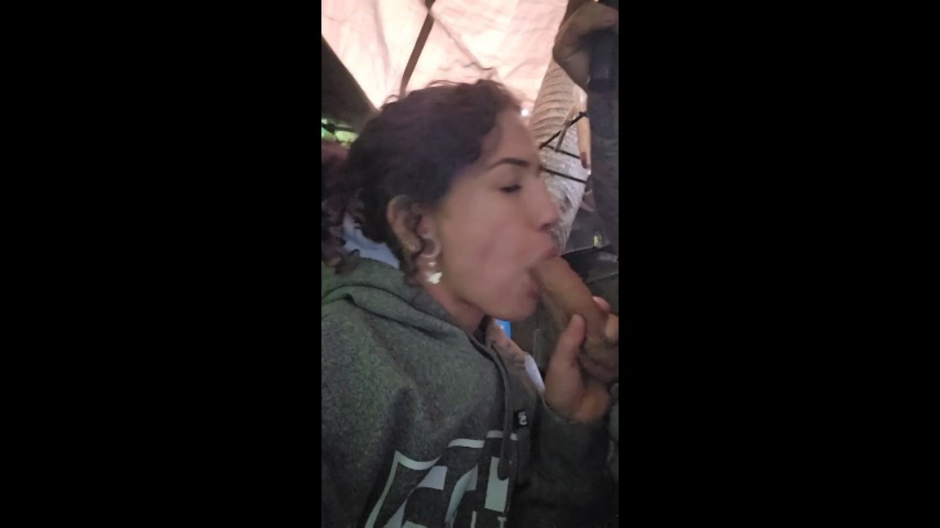 Outside Tent BJ Clip