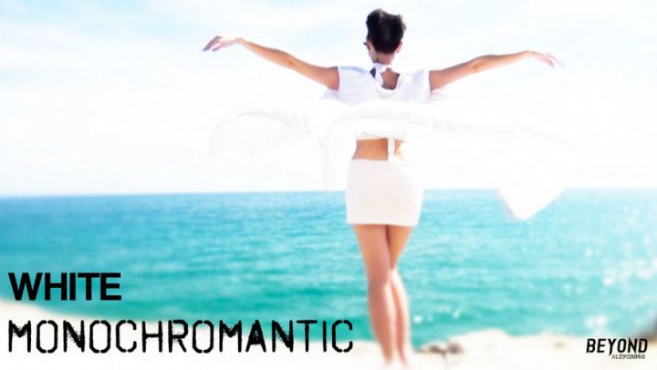 MonoChromaNtic White
