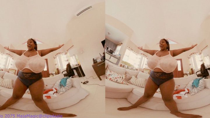 VR180 3D - Bra Fitting with Miosotis