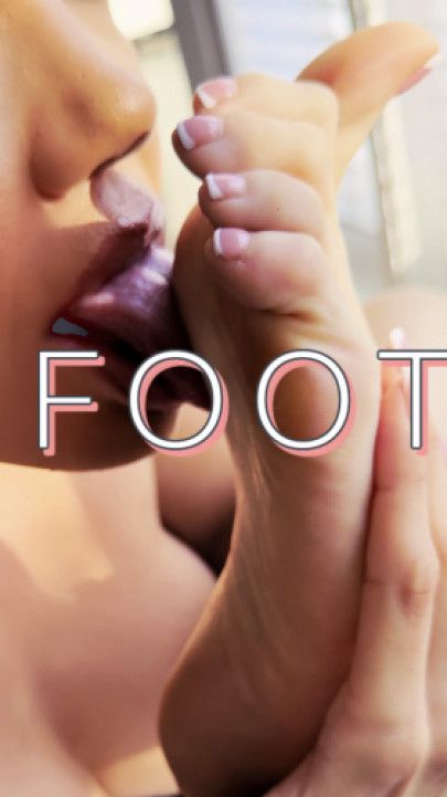 FREAK FOR HOT FOOT WORSHIP
