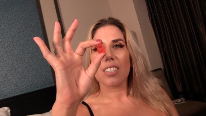 Tall Goddess Gia Eats Shrunken Victims