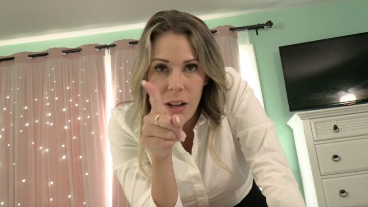 Nikki Brooks Finds All Ur Ticklish Spots