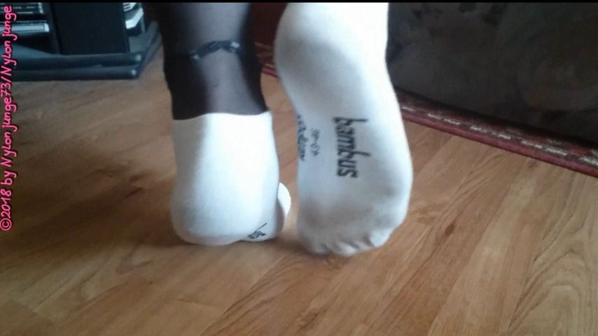 Sneaker socks and the toast *Crush Fun