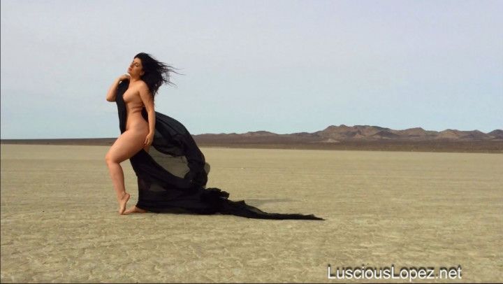 Luscious Lopez nude in black