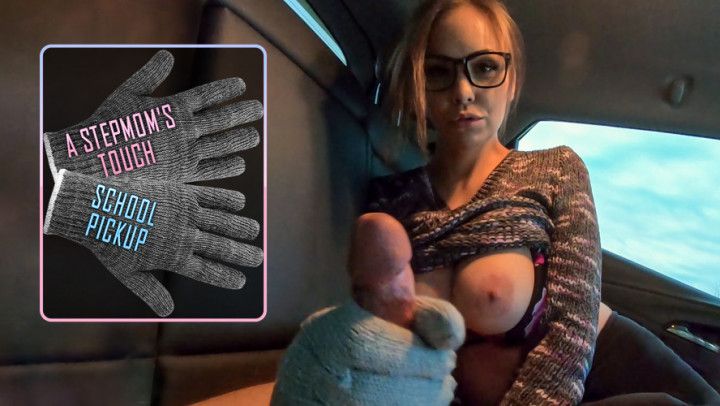 A step-MOM'S TOUCH: SCHOOL PICKUP