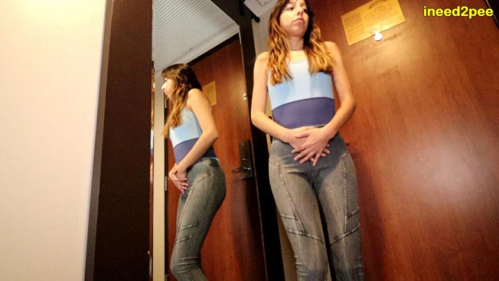 Amatuer Annalyne locked out pissing her skintight jeggings