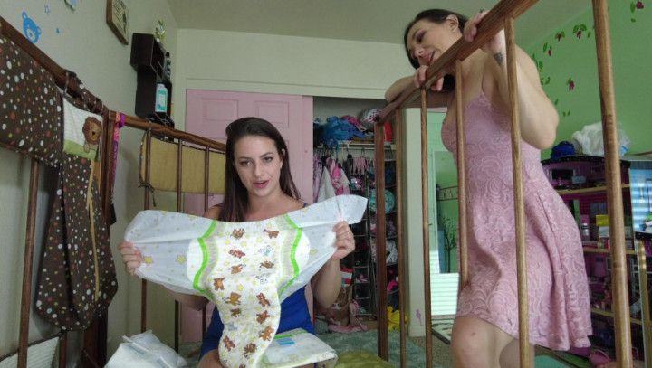 Diaper change in front of Indicas Friend